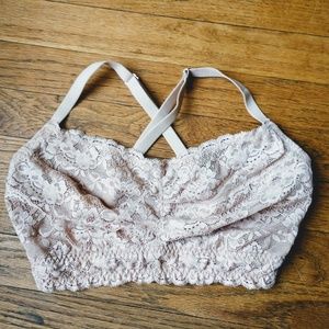 Montelle 32 F/G soft lace bra convertible